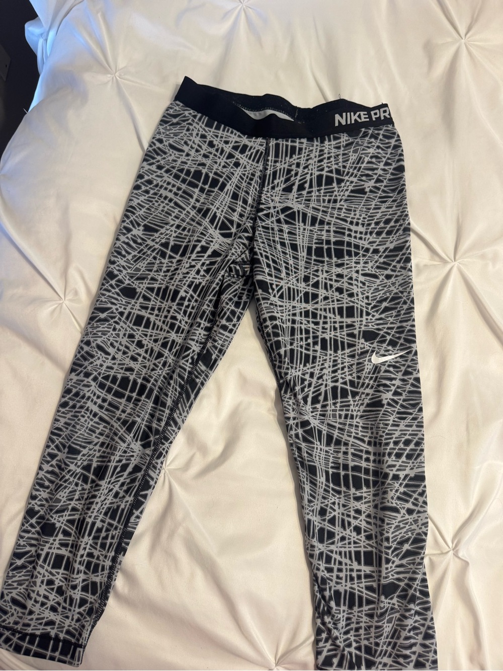 Nike Black & White Printed women’s Leggings